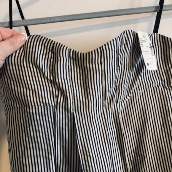 Saks 5th Ave Geren Ford | 100% Silk Strapless Sweetheart dress size large - Picture 4 of 8